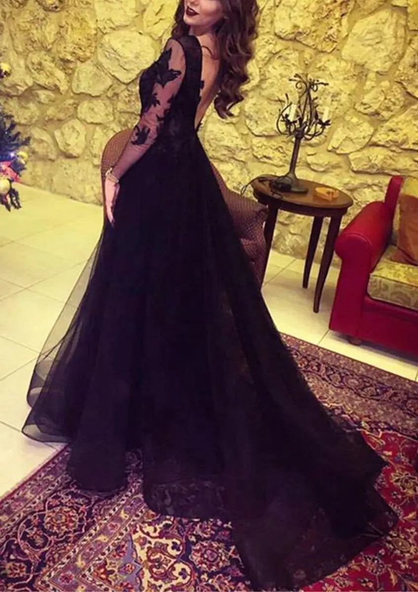 Ball Gown Long Sleeves V-neck Floor-Length Tulle Applique Dresses