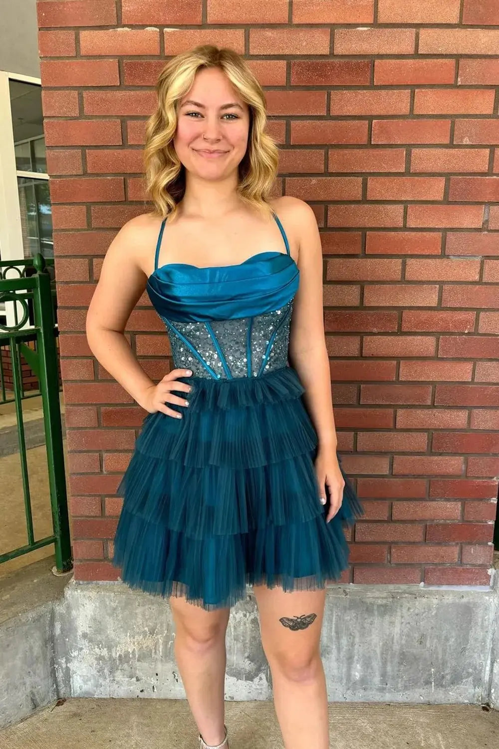 A-Line Black Spaghetti Straps Tulle Tiered Corset Homecoming Dress - KAIDRESS