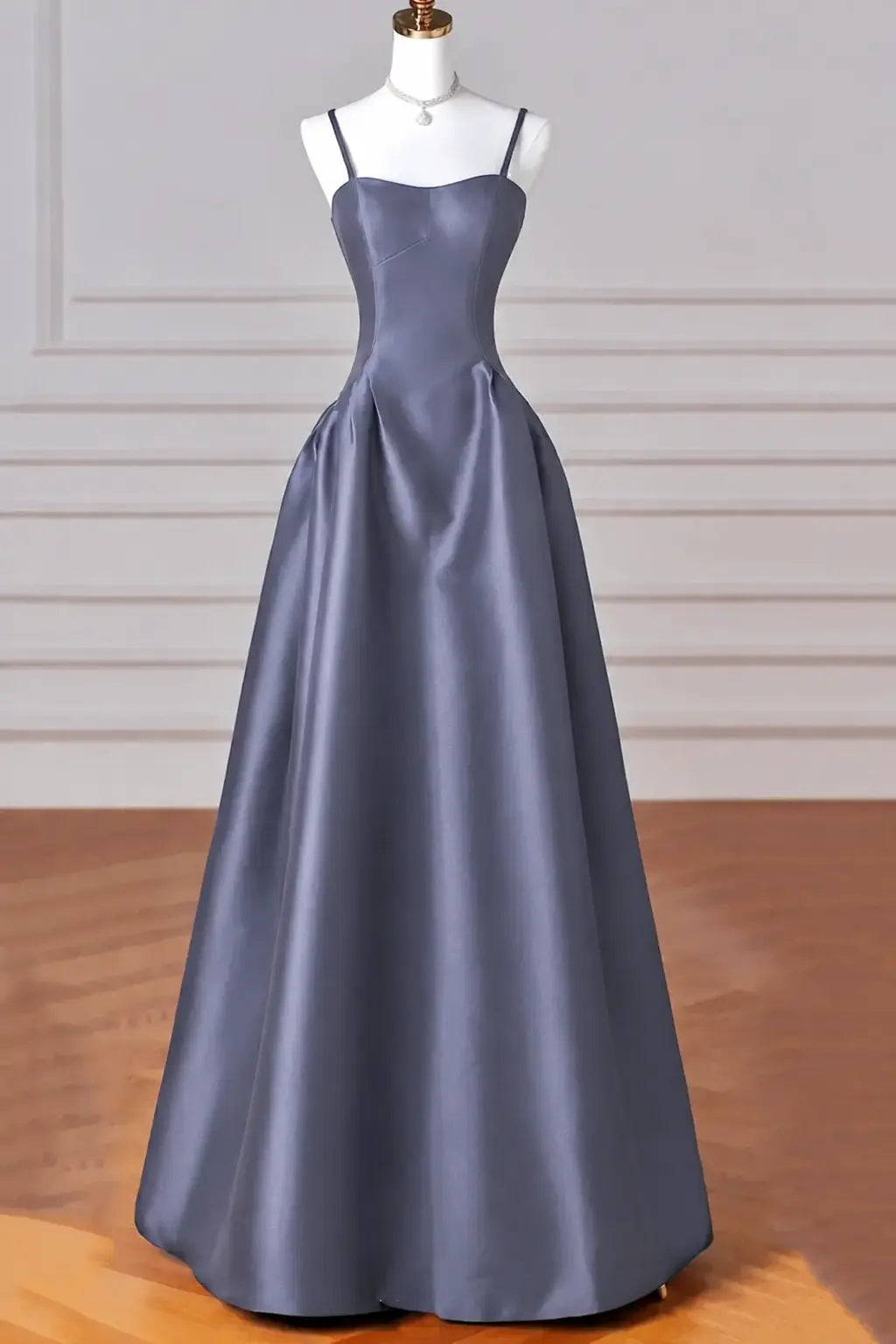 A-Line/Princess Halter Satin Sleeveless Long Prom Dress Black Prom Gown Kaidress