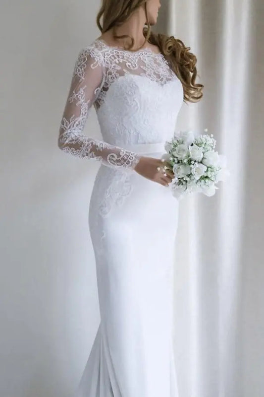 Lace Wedding Dress Sheath/Column Bateau Court Train-751