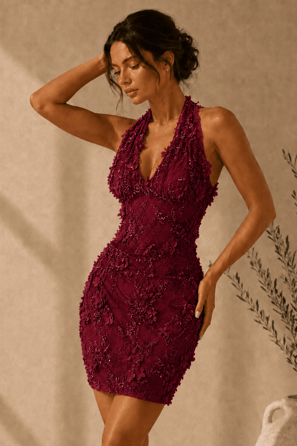 Sheath/Column Dreamy Lace 3D Floral Halter Homecoming Dress KAIDRESS