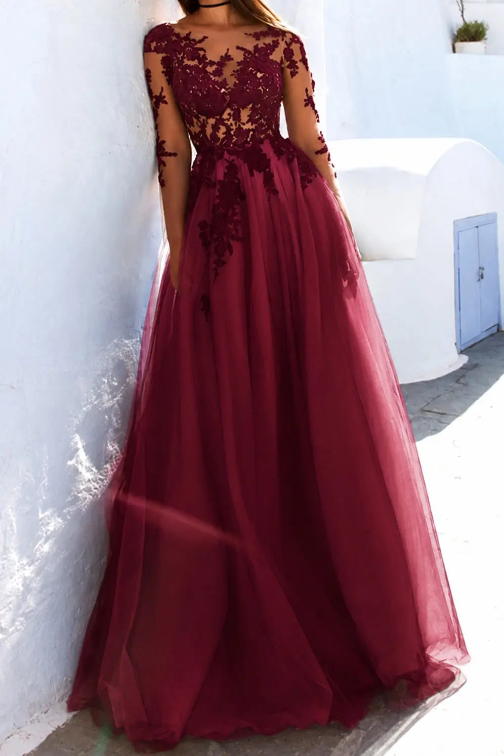 A-Line Scoop Long Sleeves Floor-Length With Applique Tulle Prom Dresses