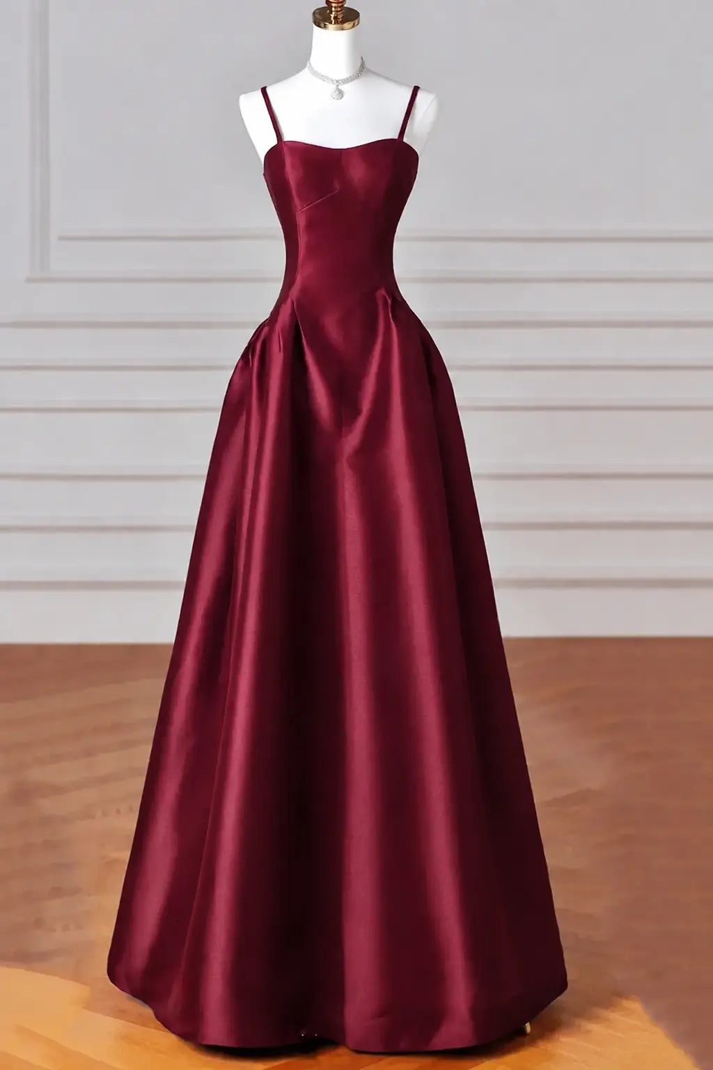 A-Line/Princess Halter Satin Sleeveless Long Prom Dress Black Prom Gown Kaidress