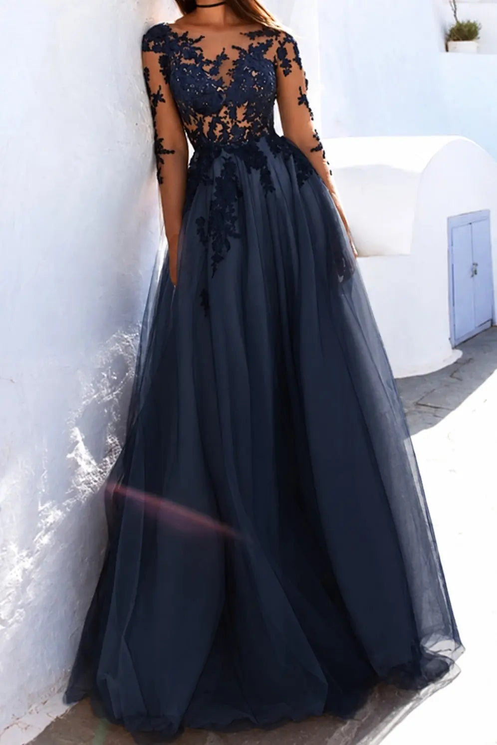A-Line Scoop Long Sleeves Floor-Length With Applique Tulle Prom Dresses