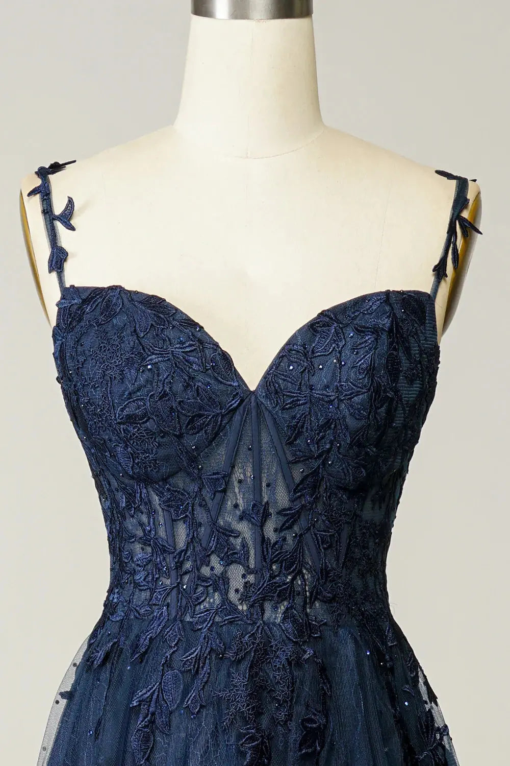 A-line V Neck Sweep Spaghetti Straps Train Tulle Prom Dress with Appliqued Beading