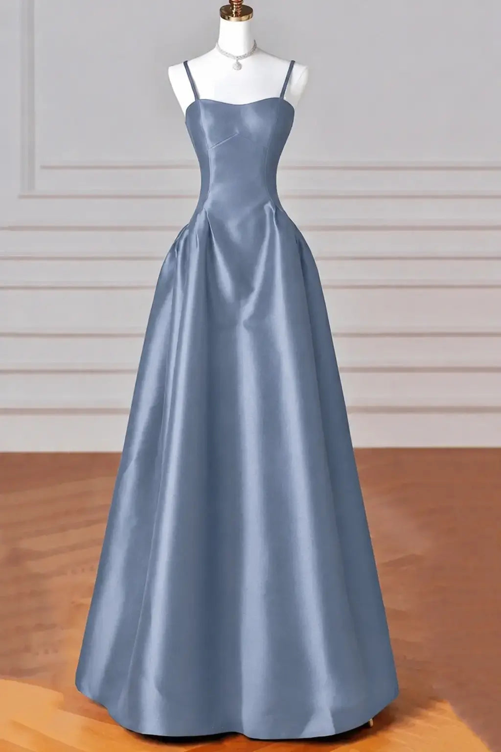 A-Line/Princess Halter Satin Sleeveless Long Prom Dress Black Prom Gown Kaidress