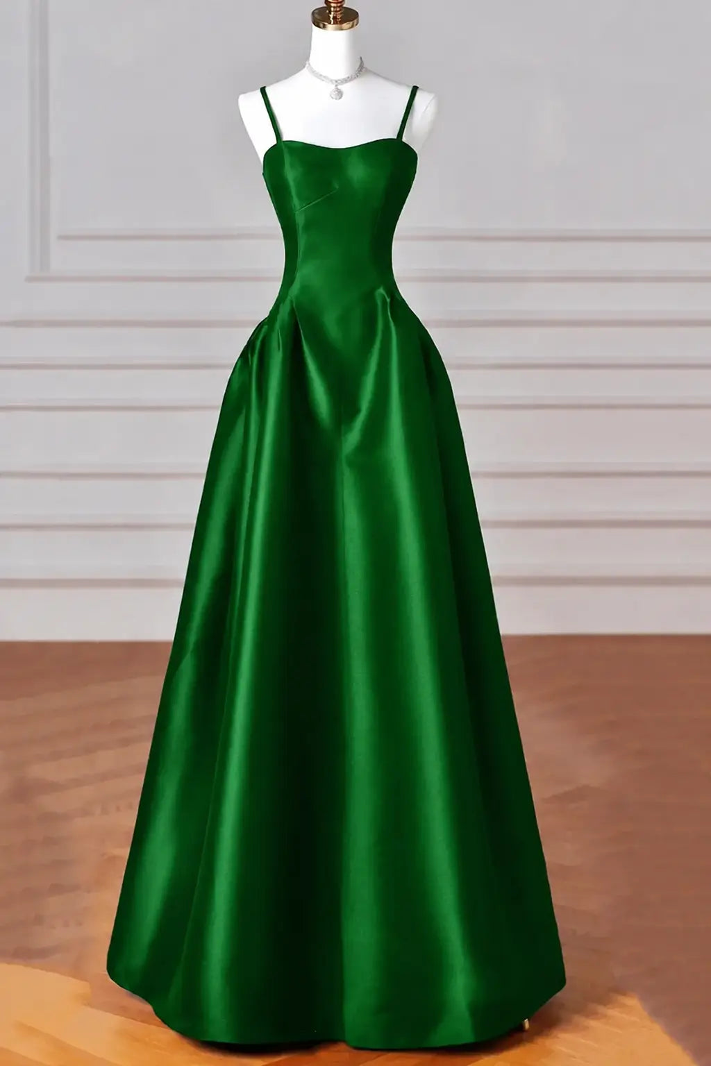 A-Line/Princess Halter Satin Sleeveless Long Prom Dress Black Prom Gown Kaidress