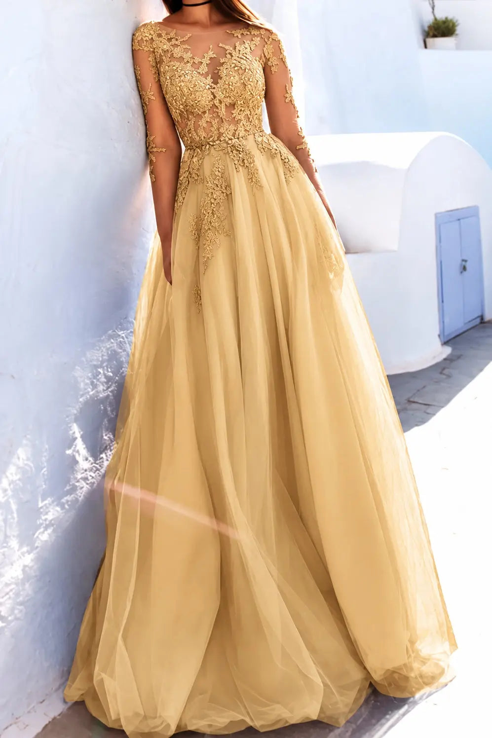 A-Line Scoop Long Sleeves Floor-Length With Applique Tulle Prom Dresses