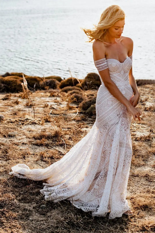 Kaidress Boho Lace Mermaid Wedding Dress, Sweetheart Neckline, Sleeveless Bridal Gown with Sweep Train, White