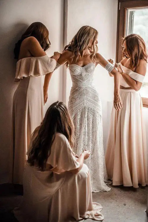 Kaidress Boho Lace Mermaid Wedding Dress, Sweetheart Neckline, Sleeveless Bridal Gown with Sweep Train, White
