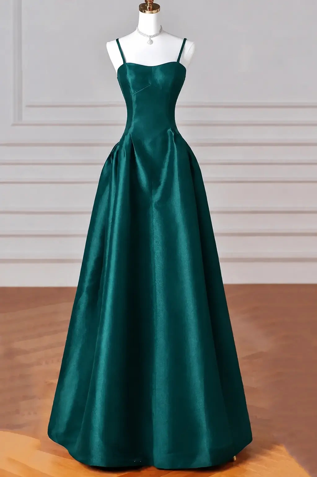 A-Line/Princess Halter Satin Sleeveless Long Prom Dress Black Prom Gown Kaidress