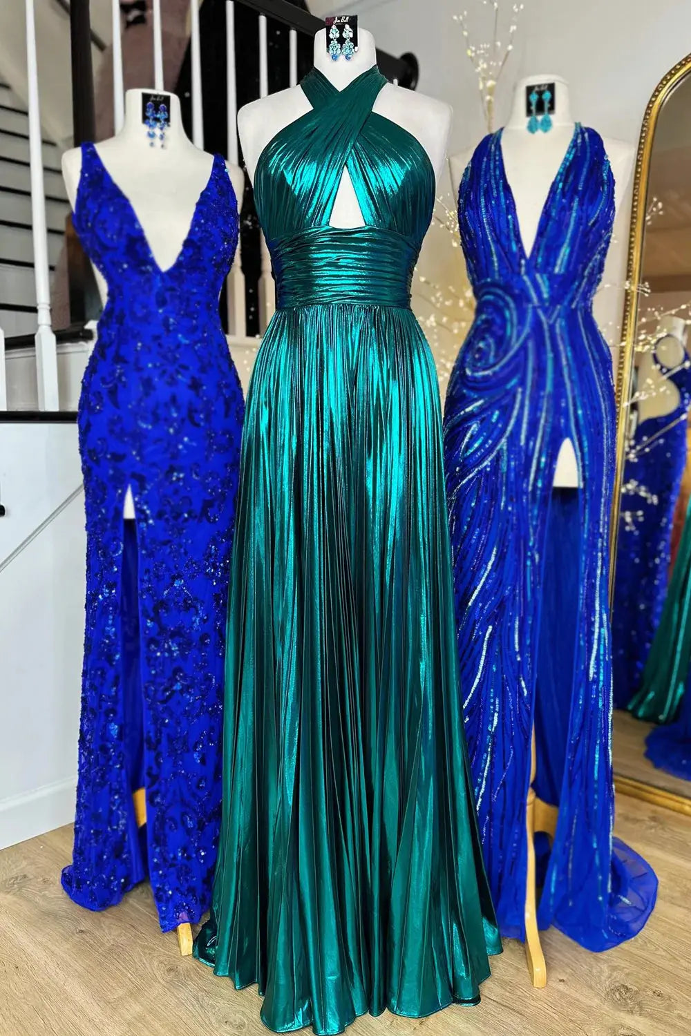 Pleats Green Formal Prom Dresses Long Halter Princess Evening Gowns