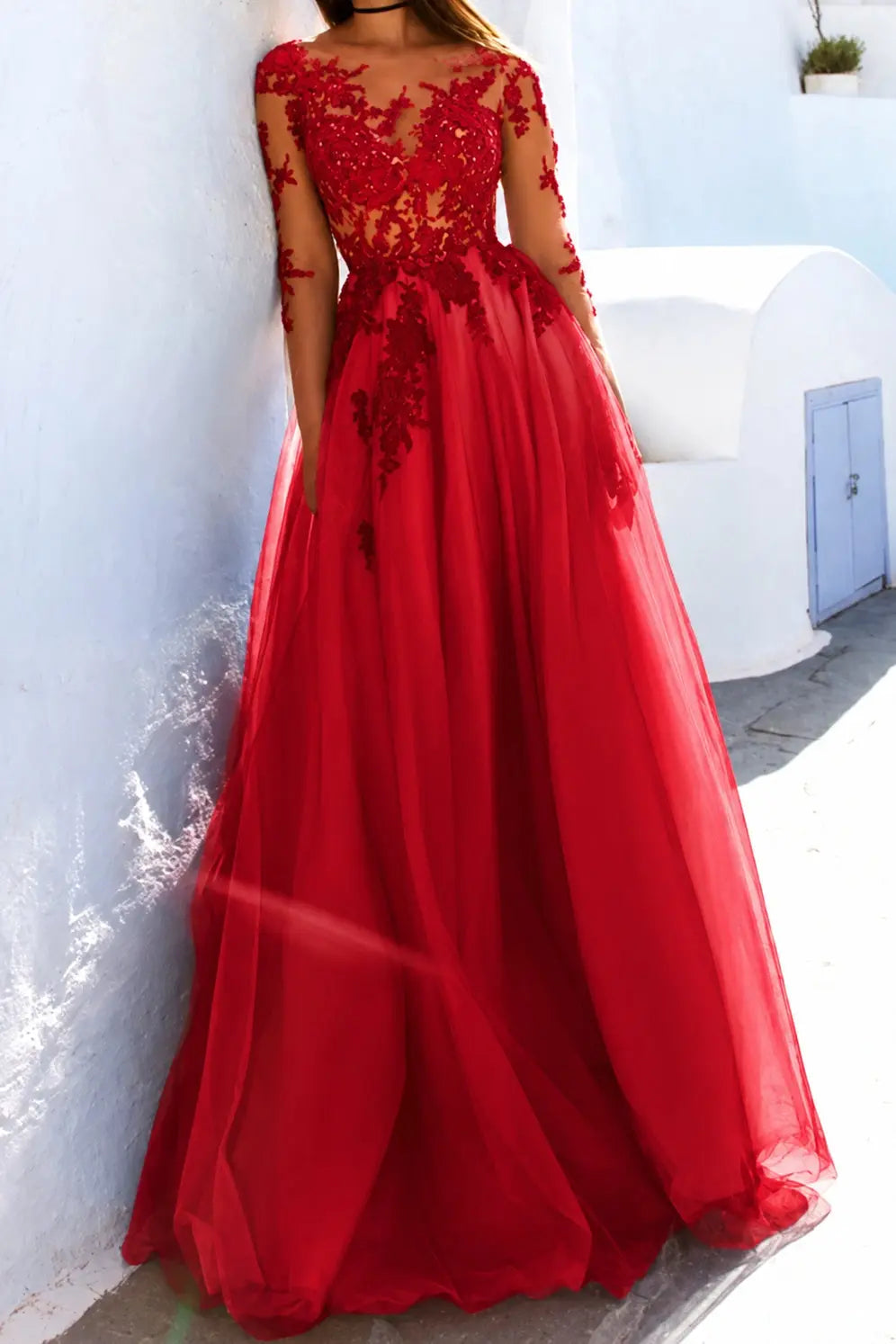 A-Line Scoop Long Sleeves Floor-Length With Applique Tulle Prom Dresses