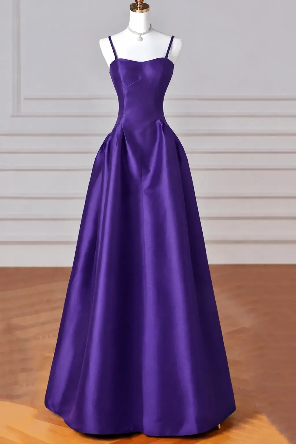 A-Line/Princess Halter Satin Sleeveless Long Prom Dress Black Prom Gown Kaidress