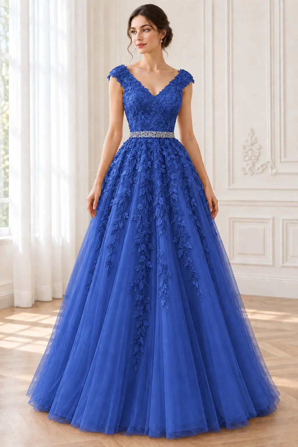 A-Line/Princess V-Neck Sleeveless Floor-Length Applique Tulle Prom Dresses