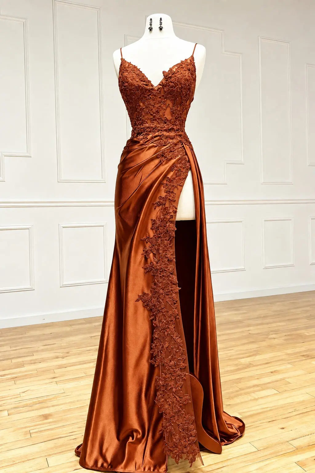 Sheath/Column Black Long Prom Dress Lace V Neck Formal Dresses High split