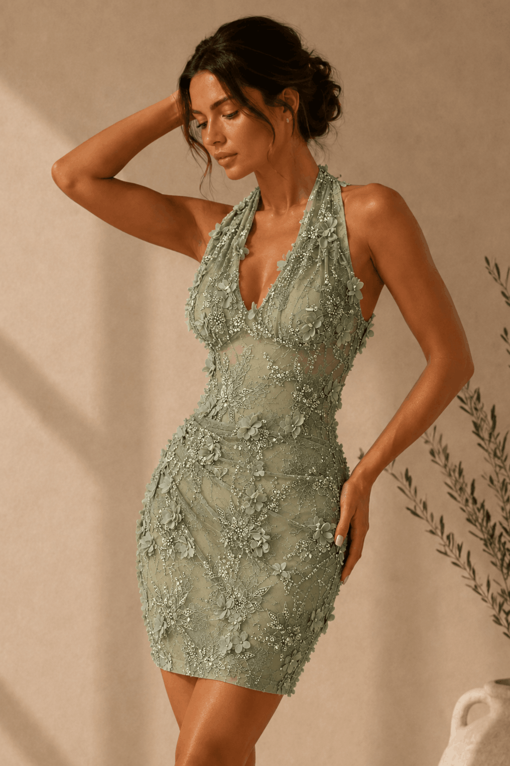 Sheath/Column Dreamy Lace 3D Floral Halter Homecoming Dress KAIDRESS