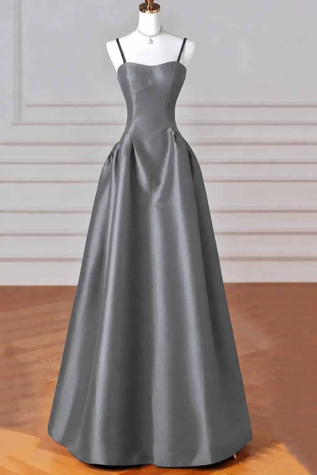 A-Line/Princess Halter Satin Sleeveless Long Prom Dress Black Prom Gown Kaidress