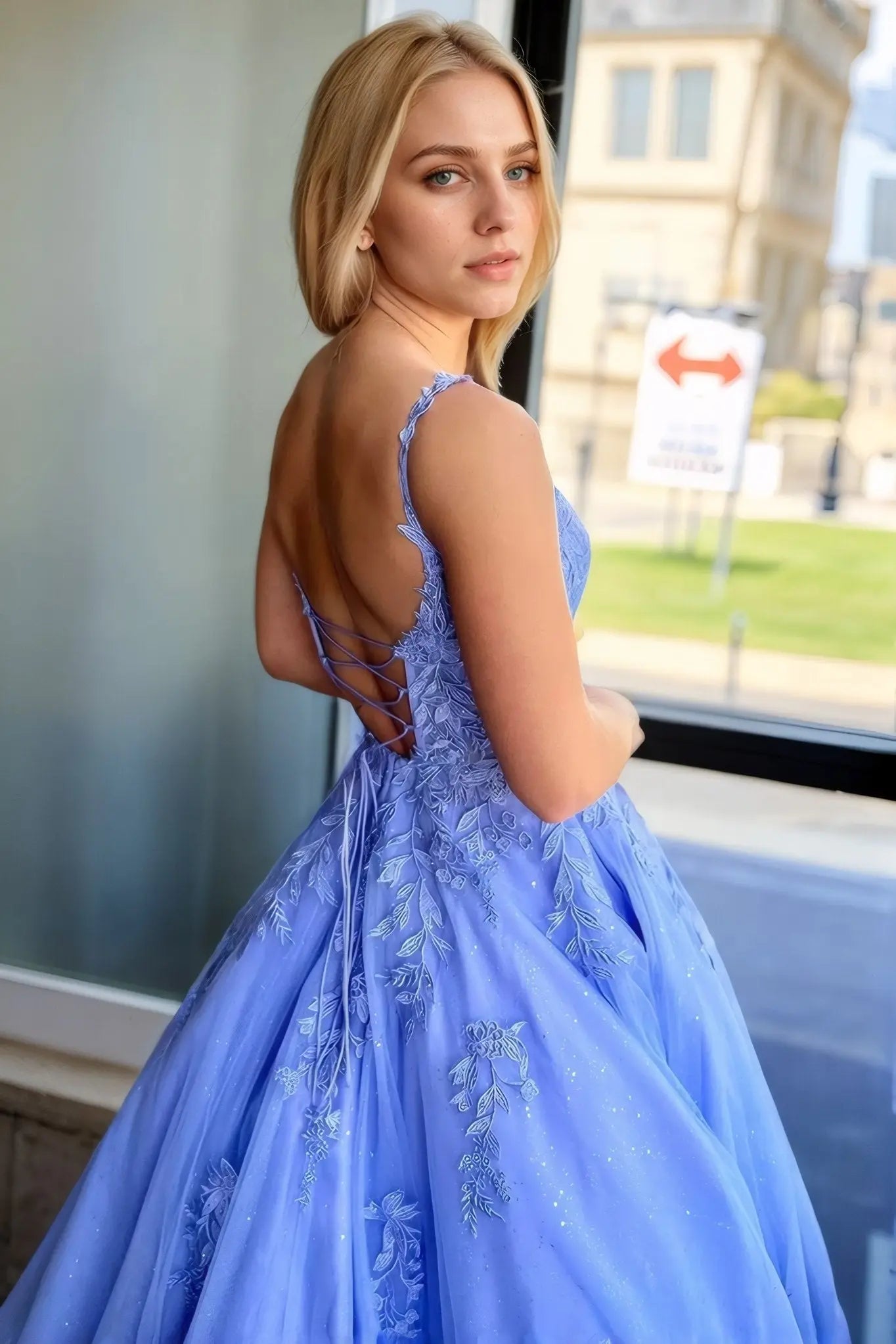 A-Line/Princess Tulle Halter Sleeveless Long Prom Dress Lavender Pocket Prom Gown-903