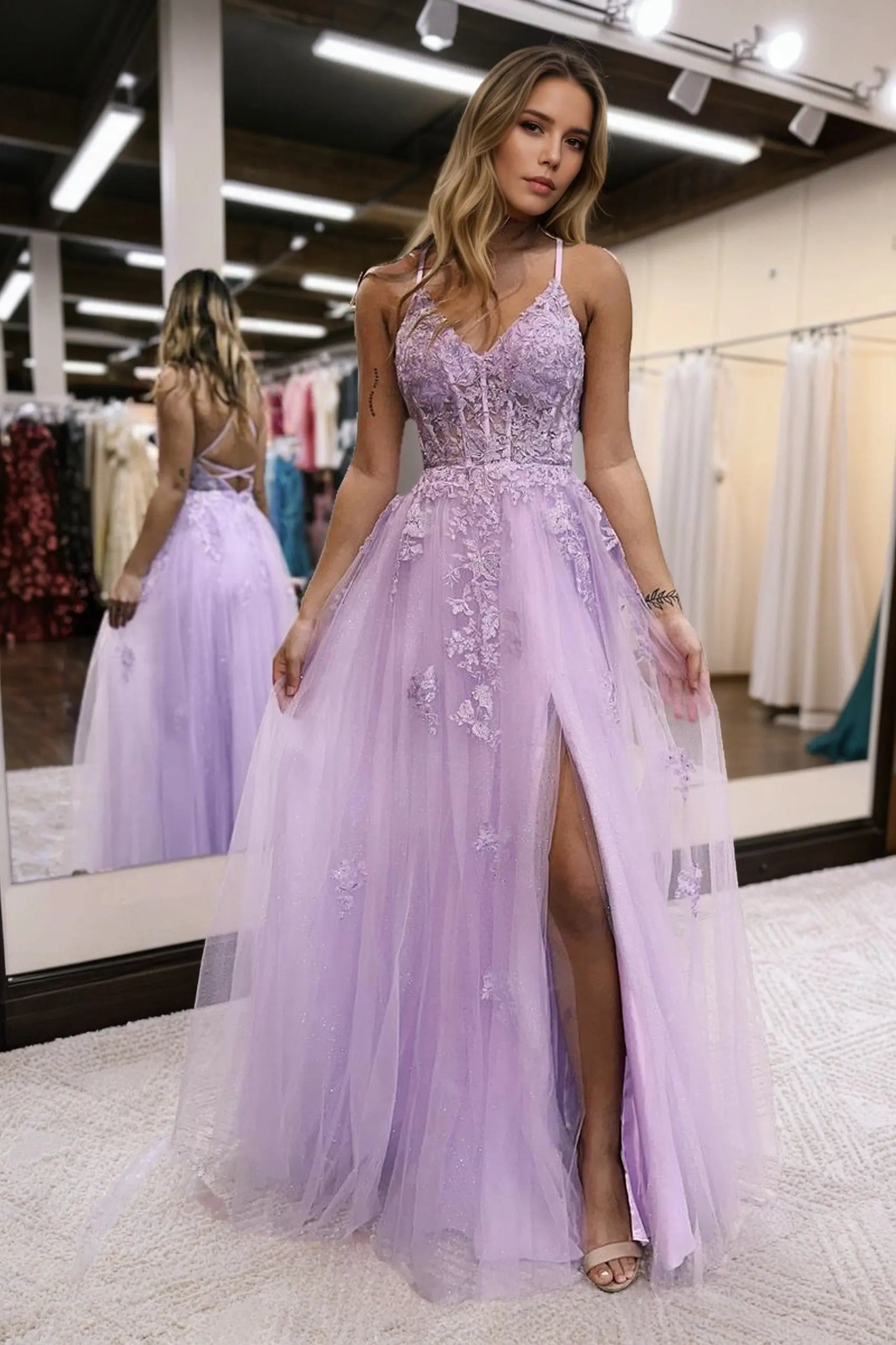 A-Line/Princess Tulle Applique Prom Dresses V-neck Sleeveless Floor-Length Formal Evening Gowns-0