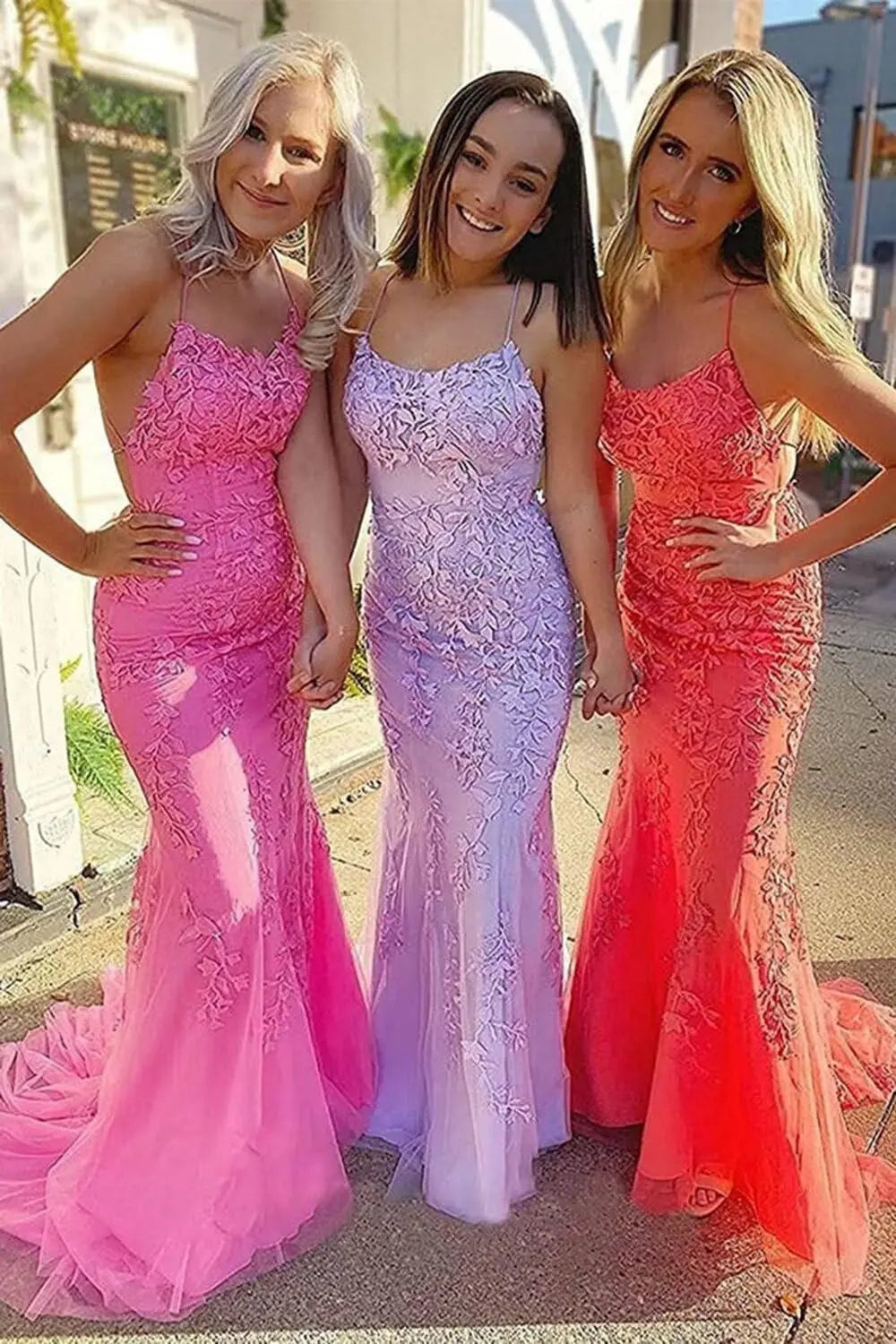 Sheath/Column Tulle Applique Prom Dresses Spaghetti Straps Sleeveless Long Formal Evening Gowns - KAIDRESS