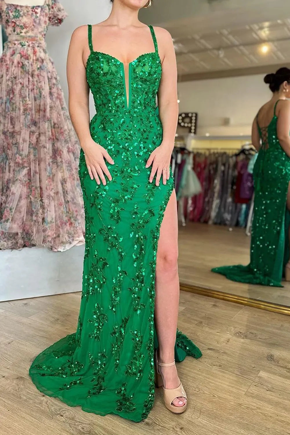 Sheath/Column Straps Sweep Train Lace Prom Dresses With Leg Slit